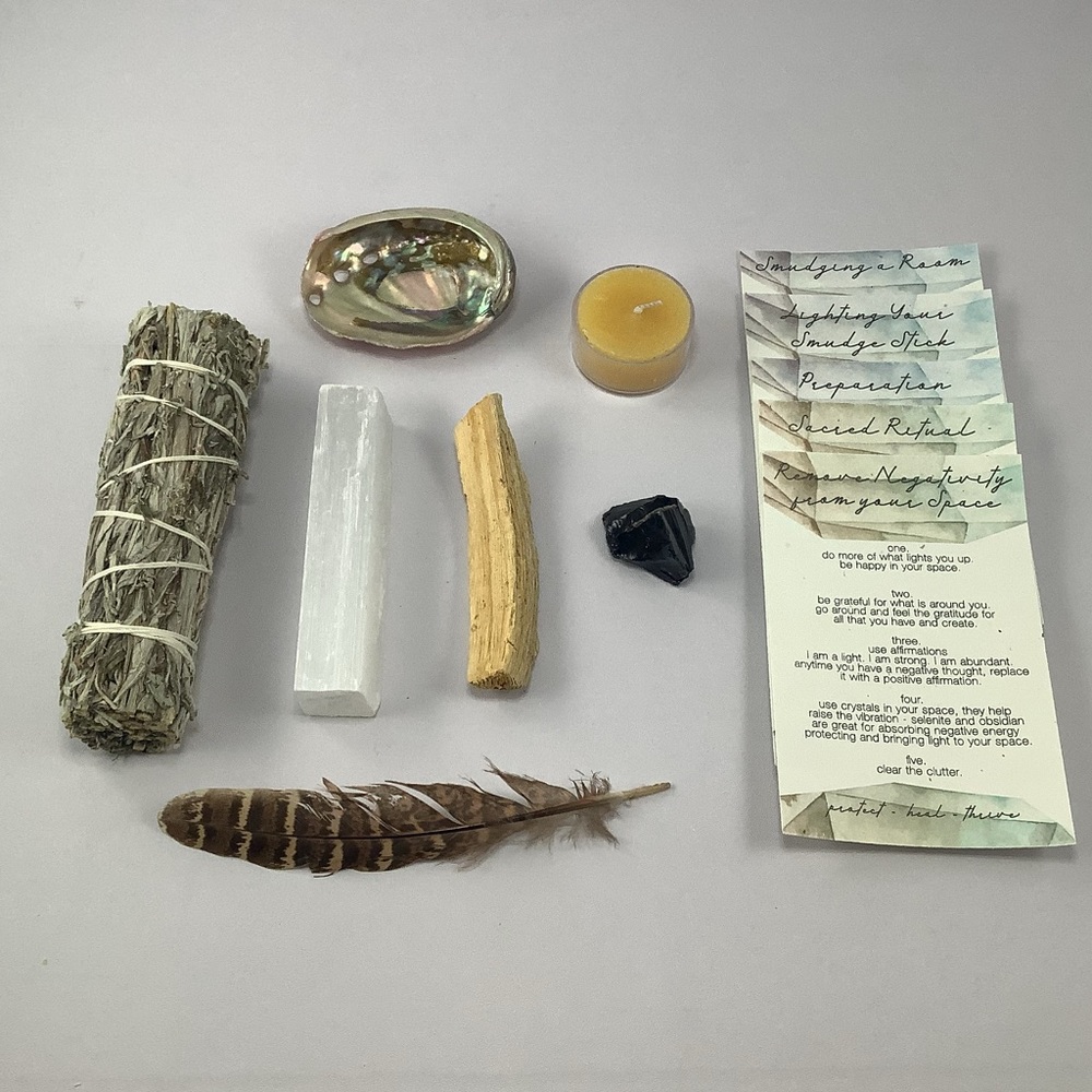 NWOT Crystal Rising Smudge Ritual Kit -Sage & Palo Santo for Space Clearing Vibe
